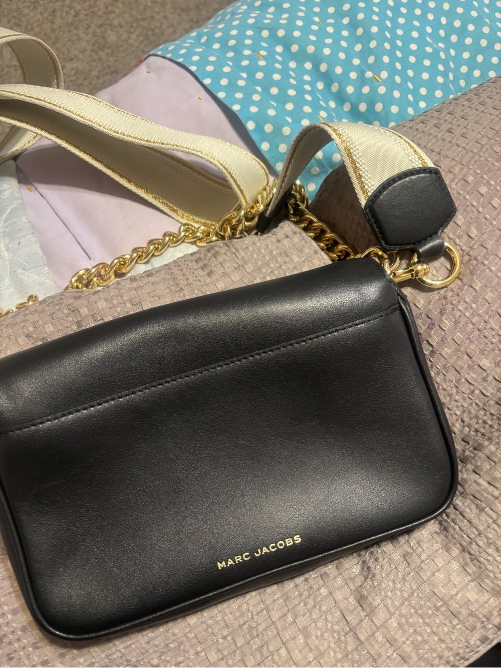 Marc Jacobs Black Leather Crossbody with Gold Buckle and Cream Strap - Picture 4 of 4